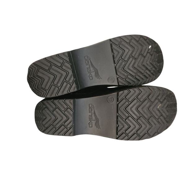 Dansko women's black floral tooled clogs, size 37 (US 7) SH156 - Picture 7 of 7